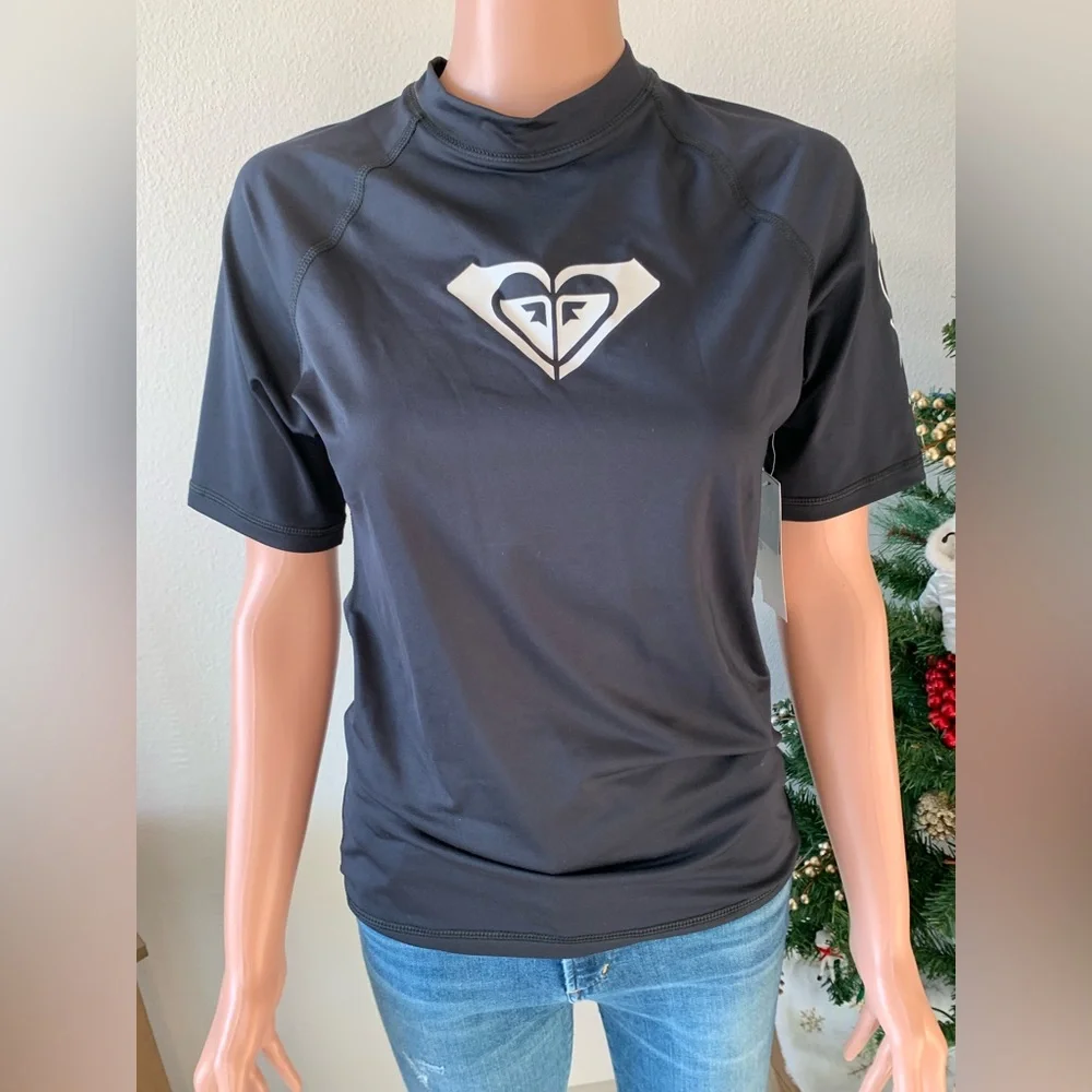 Roxy Black Rash Guard (L) - Picture 1 of 6